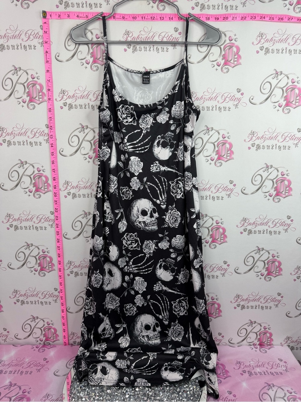 SHEIN Black & White Skull Rose Maxi Dress